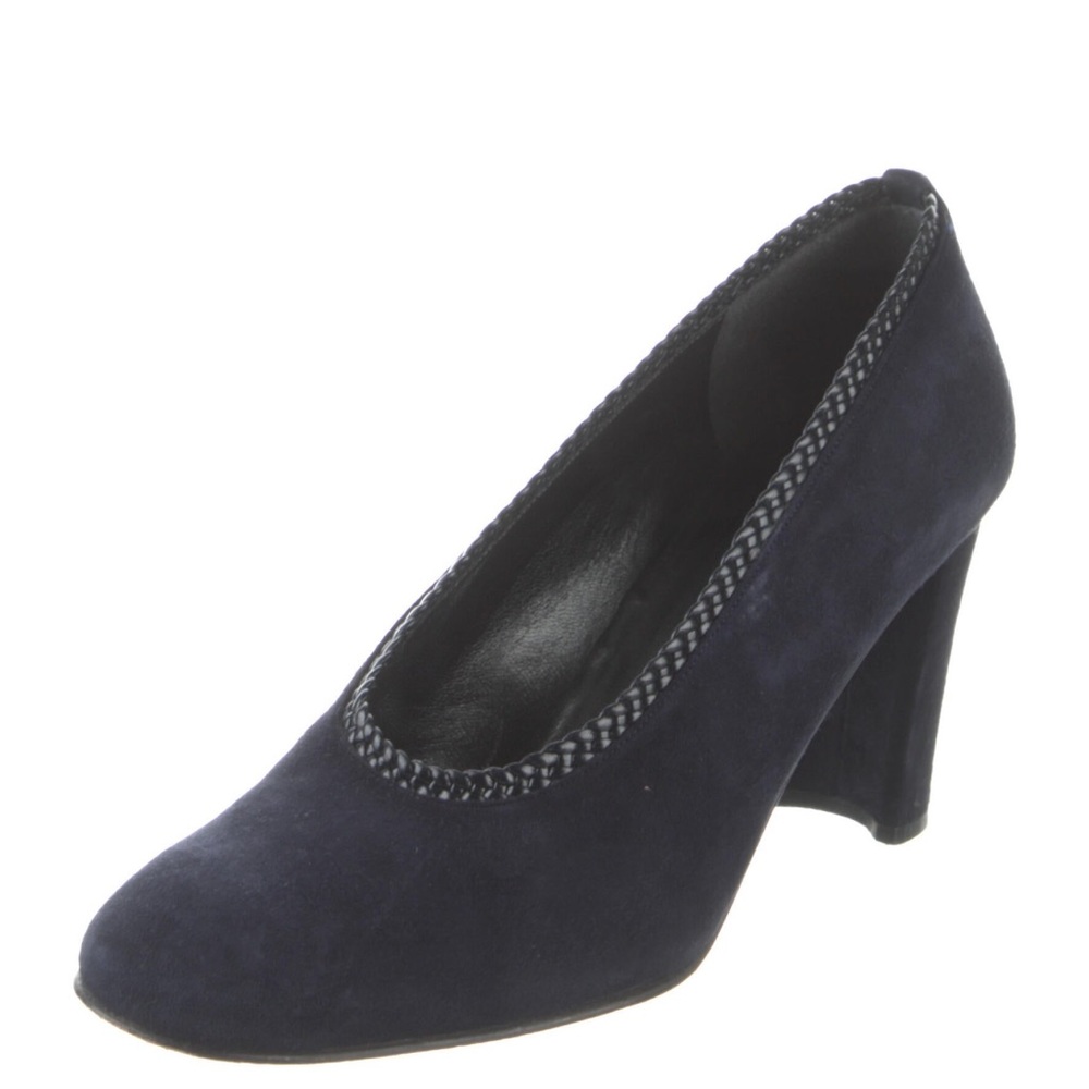 STUART WEITZMAN navy suede 3 inch block heels with beaded accents in EUC SZ 8.5
